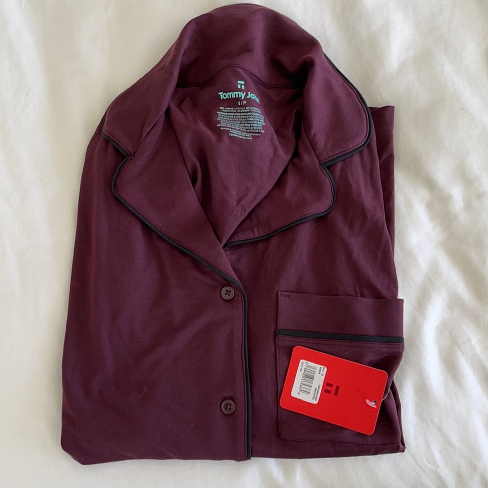 Tommy John long sleeve shirt